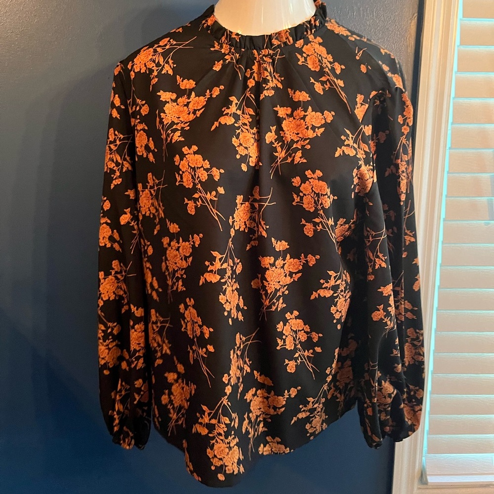 🧡NWOT SHEIN Floral Blouse🧡